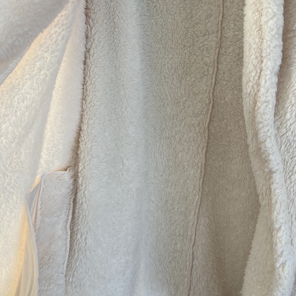 Women’s Loft Faux Fur Teddy Jacket Size L - Picture 6 of 10